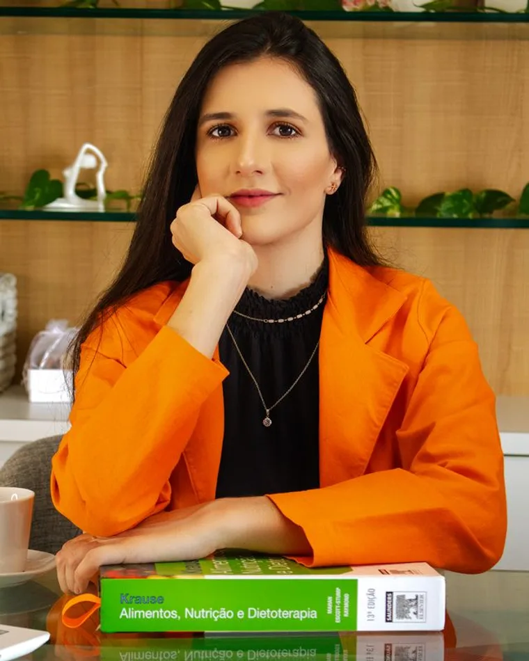 Marina Duarte, Consultora de vendas